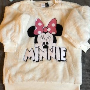 NWOT - Disney Forever 21 Minnie Fuzzy Sweatshirt